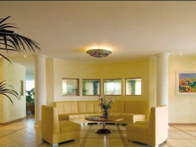 Bella Italia Hotel 4*